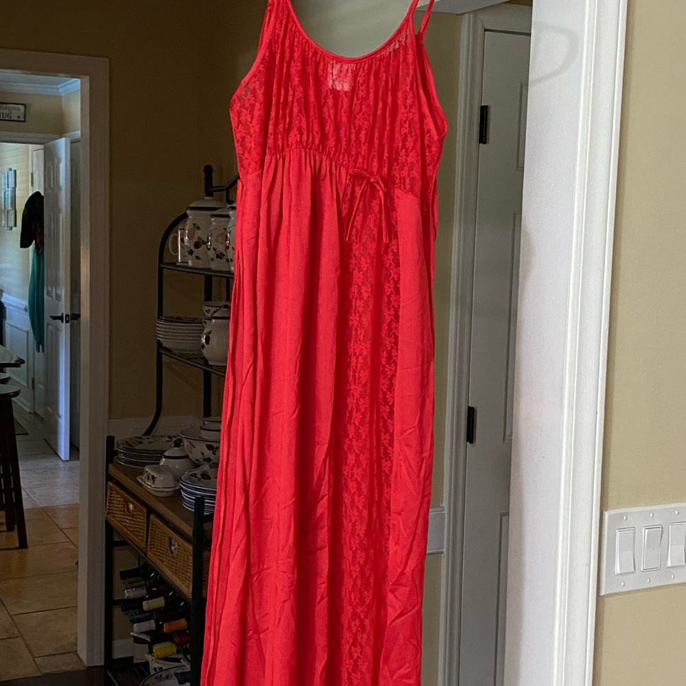 Bundle of beautiful long night gowns in excellent condition!
